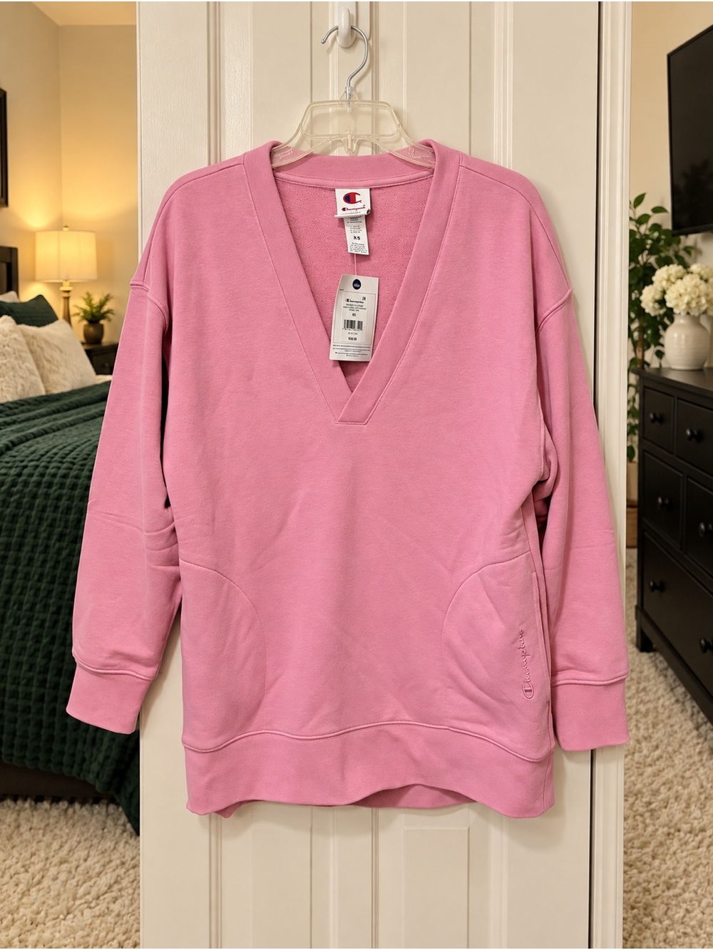 Champion Women’s Gameday Deep V Neck Tunic Sweatshirt Pink Size Large